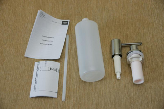Дозатор рідкого мила Grohe Contemporary 40536000