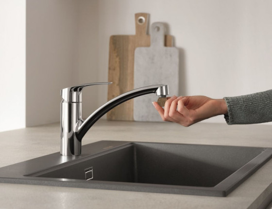 Кухонный смеситель Grohe Eurosmart 33281003