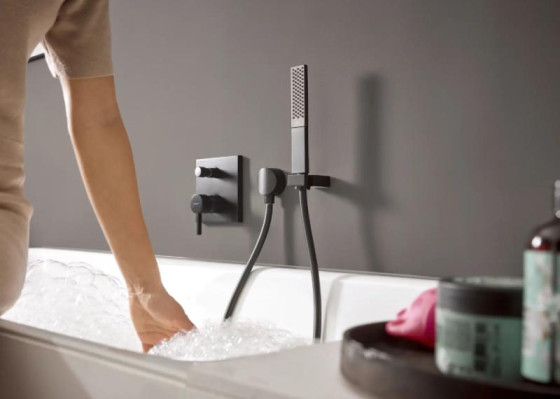 Лійка для ручного душу Hansgrohe Rainfinity 26866340