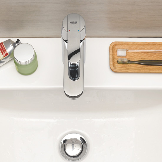 Смеситель для раковины Grohe QuickFix Get 23454000