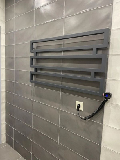 Рушникосушарка Genesis Aqua Omnia 55x120 чорний
