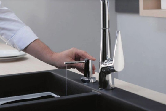 Дозатор для миючого засобу Hansgrohe A51 врізний 500 ml хром (40448000)