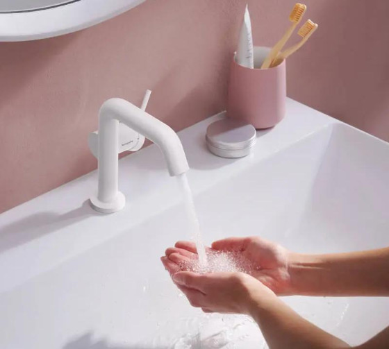 Змішувач для раковини Hansgrohe Tecturis S 110 Fine CoolStart матовий білий (73321700)