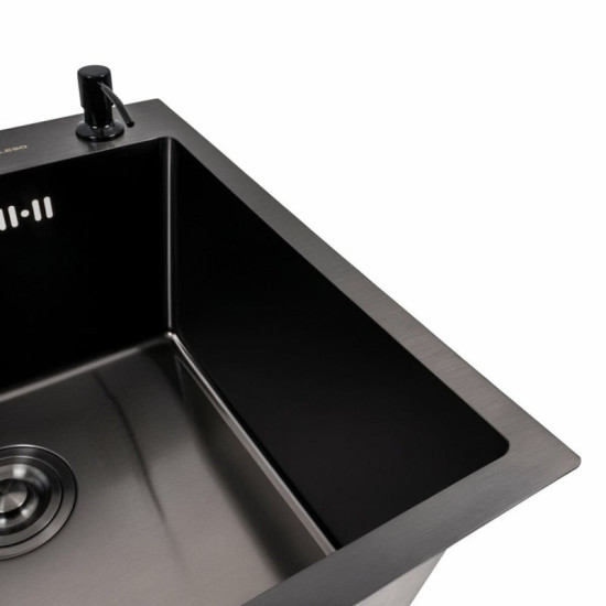Кухонна мийка Valeso Handmade 50x50 PVD чорна ECN (круглий сифон, 2,0/0,5)