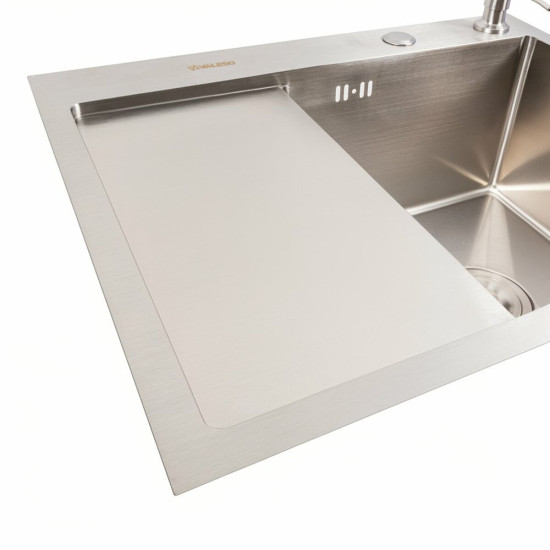 Кухонна мийка Valeso Handmade CM 58x48 R (круглий сифон 3,0/0,8)