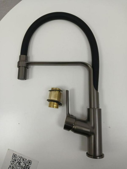 Кухонний змішувач Valeso BQ566 PVD чорний