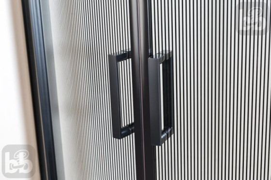 Душова кабіна Eger TISZA BS 599-021-BS профіль чорний, скло "Spagetti"