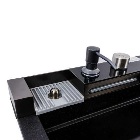 Кухонная мойка Valeso 6846 Irena матовая (черный металлик)