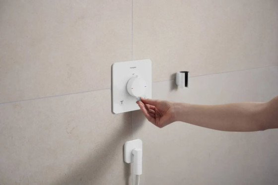 Тримач для ручного душу Hansgrohe Porter Fine 28885700 білий матовий