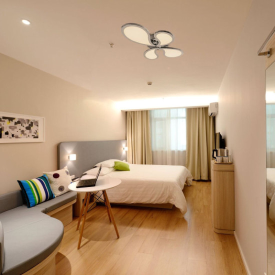 Светодиодная люстра Sirius 2904-4